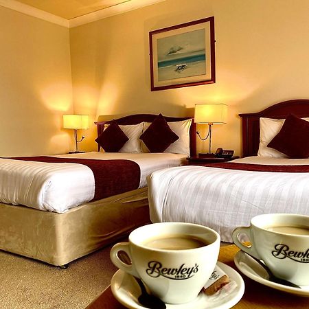 An Cruiscin Lan Hotel Spiddal Eksteriør billede