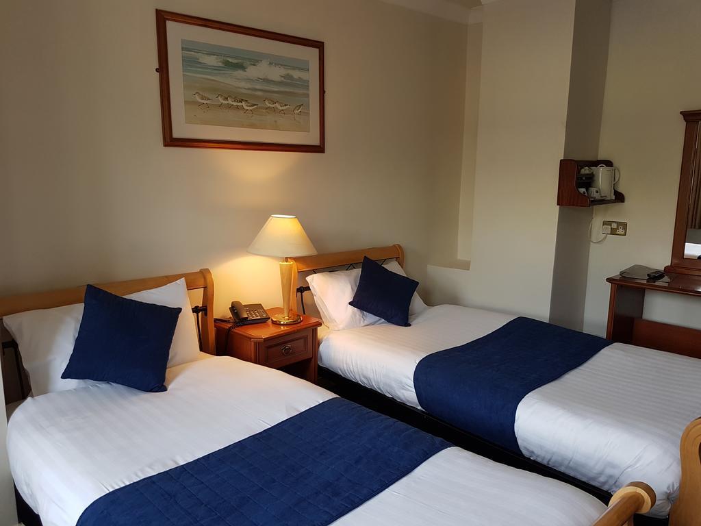 An Cruiscin Lan Hotel Spiddal Eksteriør billede